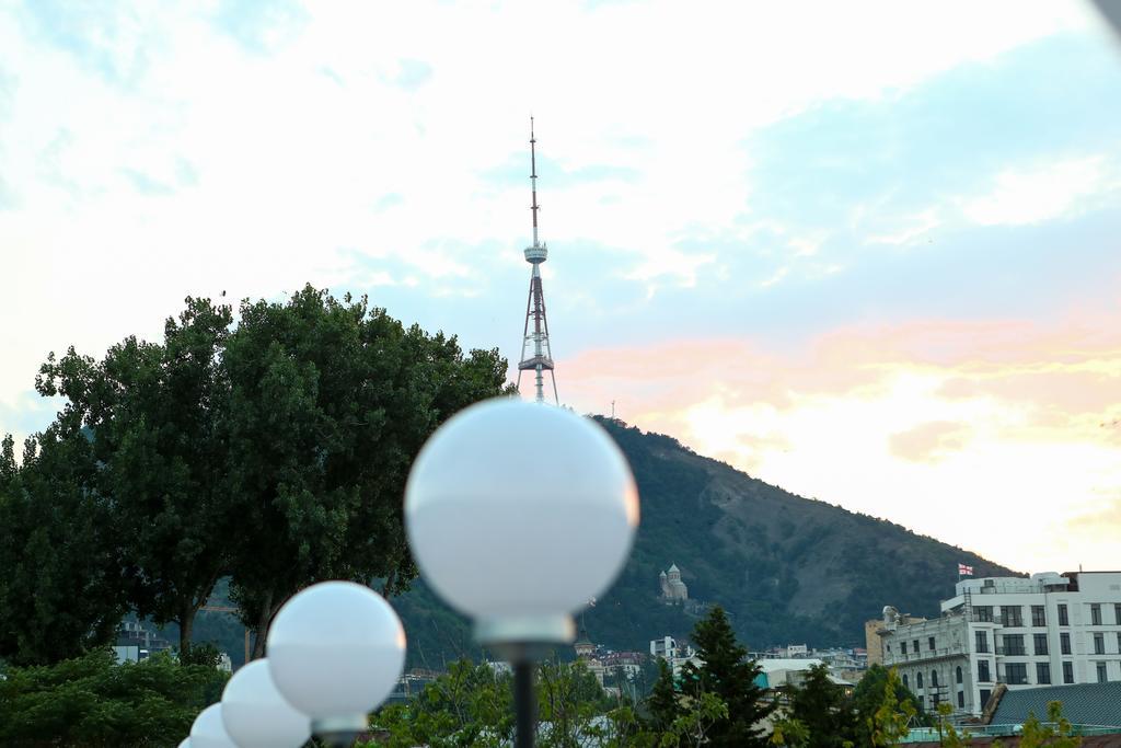 Hotel Lika Tbilisi Exterior foto